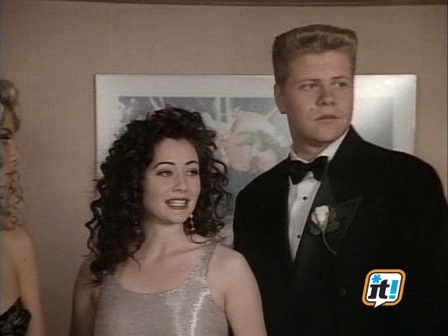 Charmed-Online-dot-NL-BeverlyHills90210-3x27-1447.jpg