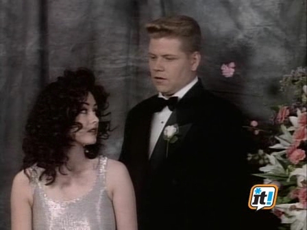 Charmed-Online-dot-NL-BeverlyHills90210-3x27-1764.jpg