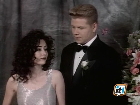 Charmed-Online-dot-NL-BeverlyHills90210-3x27-1765.jpg