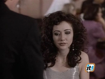 Charmed-Online-dot-NL-BeverlyHills90210-3x27-2020.jpg