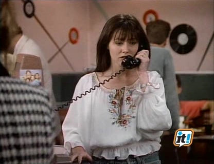 Charmed-Online-dot-NL-BeverlyHills90210-3x28-0690.jpg