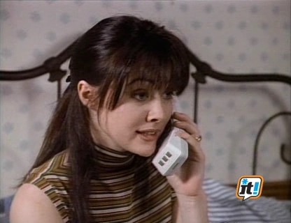 Charmed-Online-dot-NL-BeverlyHills90210-3x28-1455.jpg