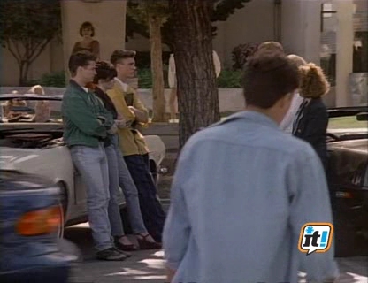 Charmed-Online-dot-NL-BeverlyHills90210-3x28-1507.jpg