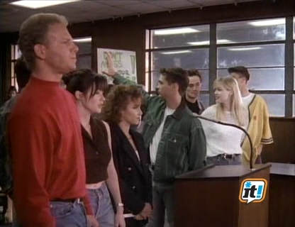 Charmed-Online-dot-NL-BeverlyHills90210-3x28-2243.jpg