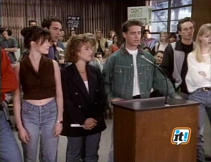 Charmed-Online-dot-NL-BeverlyHills90210-3x28-2255.jpg