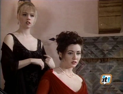 Charmed-Online-dot-NL-BeverlyHills90210-3x29-6997.jpg