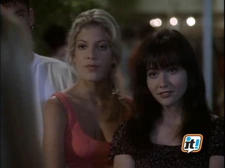 Charmed-Online-dot-NL-BeverlyHills90210-4x01-0701.jpg