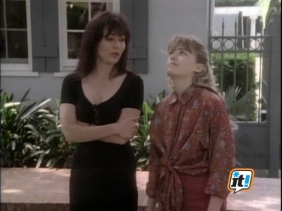 Charmed-Online-dot-NL-BeverlyHills90210-4x01-2149.jpg