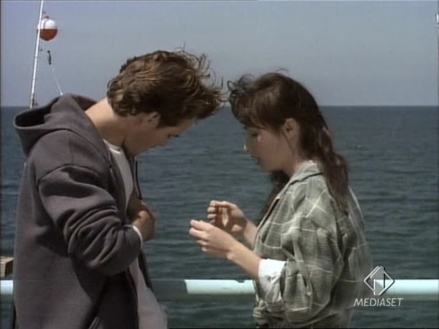 Charmed-Online-dot-NL-BeverlyHills90210-4x03-1644.jpg