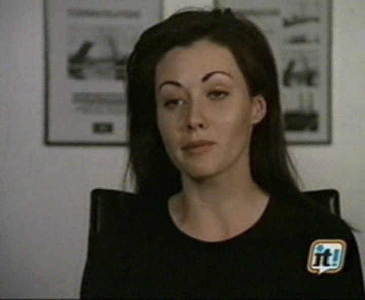 Charmed-Online-dot-NL-BeverlyHills90210-4x05-0504.jpg