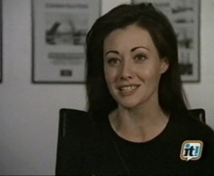 Charmed-Online-dot-NL-BeverlyHills90210-4x05-0517.jpg