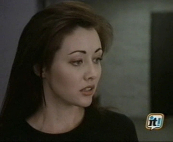 Charmed-Online-dot-NL-BeverlyHills90210-4x05-0535.jpg