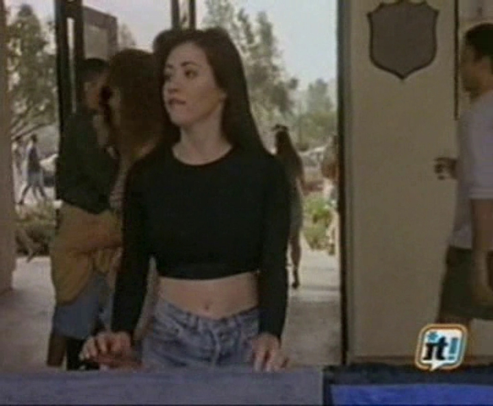 Charmed-Online-dot-NL-BeverlyHills90210-4x05-0982.jpg