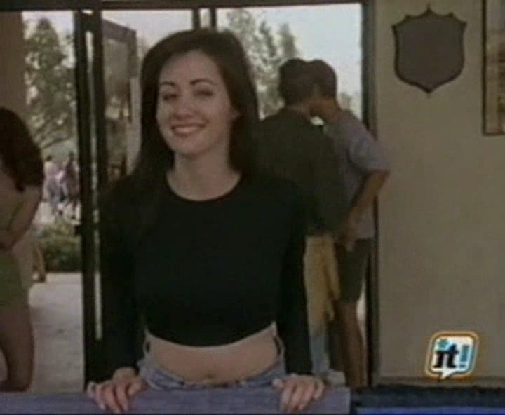 Charmed-Online-dot-NL-BeverlyHills90210-4x05-0985.jpg