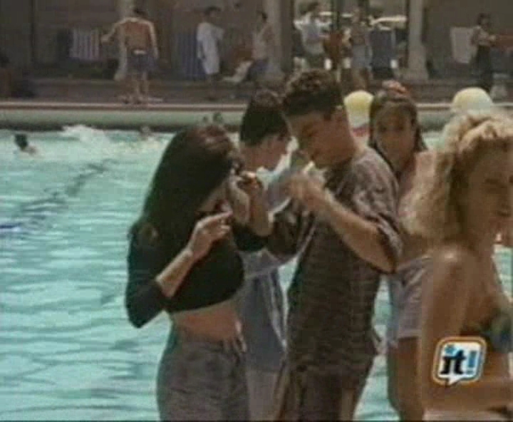 Charmed-Online-dot-NL-BeverlyHills90210-4x05-1079.jpg