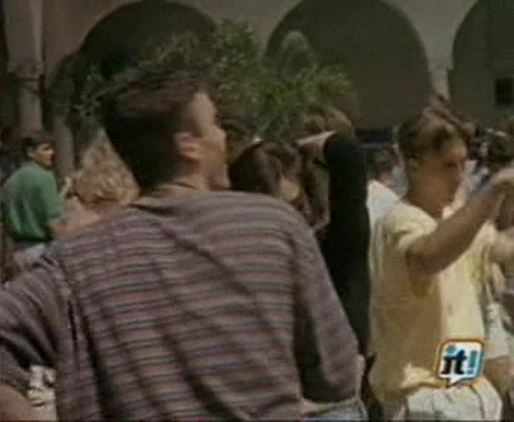 Charmed-Online-dot-NL-BeverlyHills90210-4x05-1095.jpg