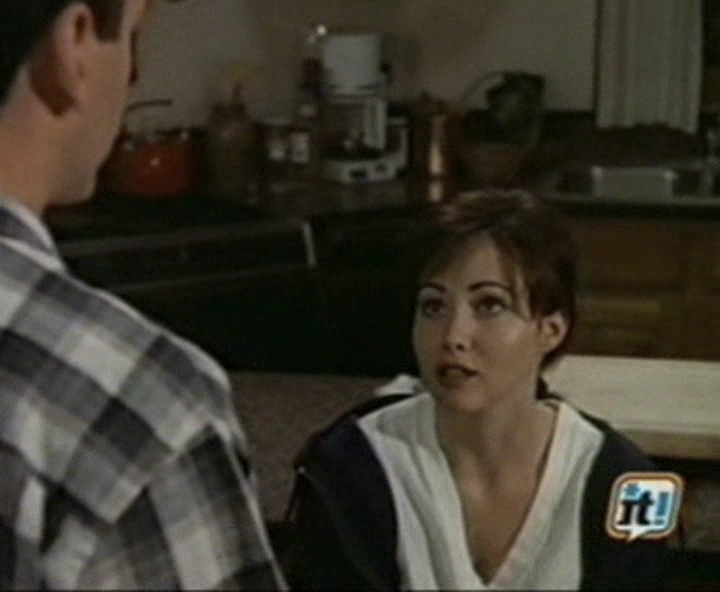Charmed-Online-dot-NL-BeverlyHills90210-4x05-1454.jpg