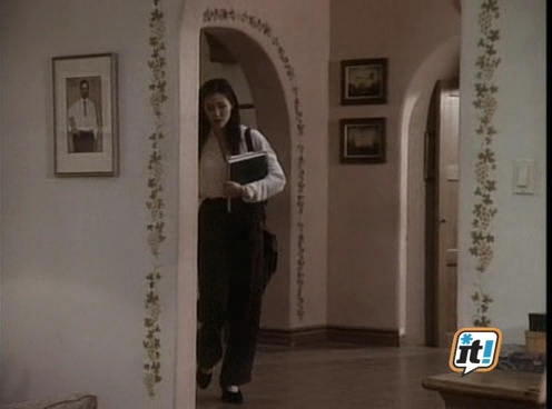 Charmed-Online-dot-NL-BeverlyHills90210-4x06-0601.jpg