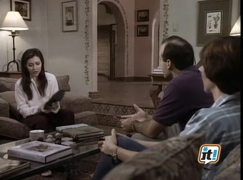 Charmed-Online-dot-NL-BeverlyHills90210-4x06-0613.jpg