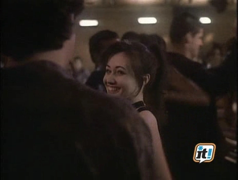 Charmed-Online-dot-NL-BeverlyHills90210-4x07-0253.jpg
