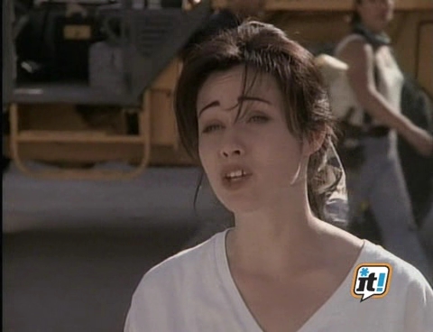 Charmed-Online-dot-NL-BeverlyHills90210-4x09-1738.jpg