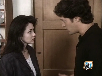 Charmed-Online-dot-NL-BeverlyHills90210-4x10-0649.jpg