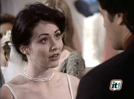 Charmed-Online-dot-NL-BeverlyHills90210-4x10-2240.jpg