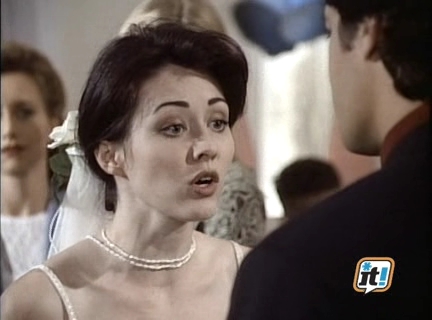 Charmed-Online-dot-NL-BeverlyHills90210-4x10-2245.jpg