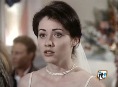 Charmed-Online-dot-NL-BeverlyHills90210-4x10-2212.jpg