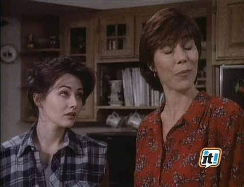 Charmed-Online-dot-NL-BeverlyHills90210-4x12-0956.jpg
