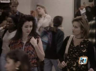 Charmed-Online-dot-NL-BeverlyHills90210-4x16-0052.jpg