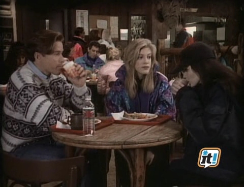 Charmed-Online-dot-NL-BeverlyHills90210-4x17-0300.jpg