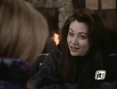 Charmed-Online-dot-NL-BeverlyHills90210-4x17-0338.jpg