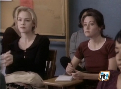 Charmed-Online-dot-NL-BeverlyHills90210-4x19-0122.jpg