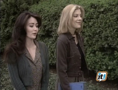 Charmed-Online-dot-NL-BeverlyHills90201-4x220401.jpg