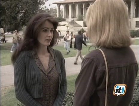 Charmed-Online-dot-NL-BeverlyHills90201-4x220411.jpg