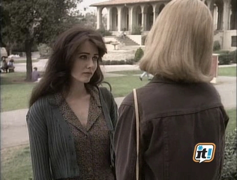 Charmed-Online-dot-NL-BeverlyHills90201-4x220431.jpg