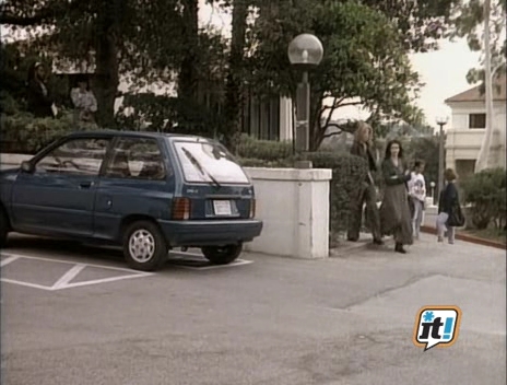 Charmed-Online-dot-NL-BeverlyHills90201-4x220446.jpg