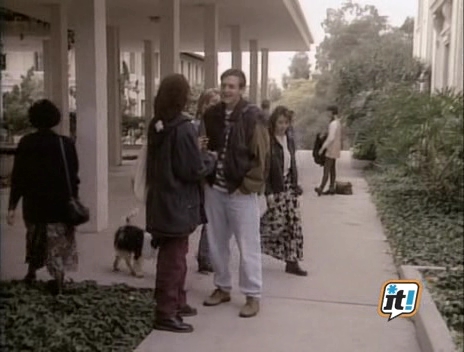 Charmed-Online-dot-NL-BeverlyHills90201-4x222126.jpg
