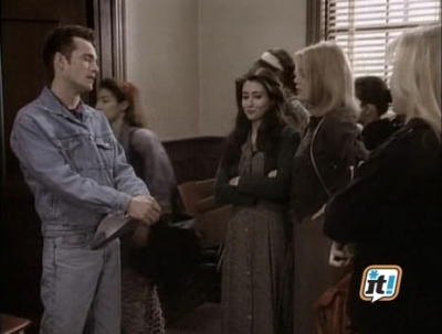 Charmed-Online-dot-NL-BeverlyHills90201-4x220328.jpg