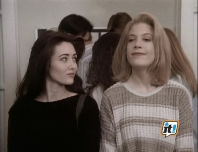 Charmed-Online-dot-NL-BeverlyHills90201-4x230496.jpg