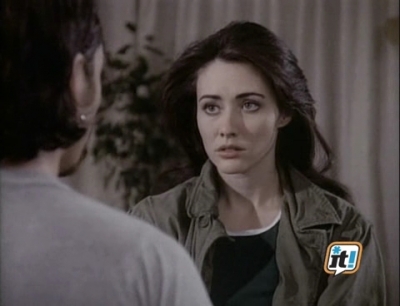 Charmed-Online-dot-NL-BeverlyHills90201-4x232199.jpg