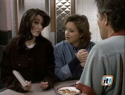 Charmed-Online-dot-NL-BeverlyHills90201-4x25-1028.jpg