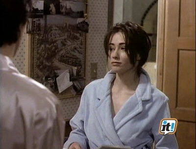 Charmed-Online-dot-NL-BeverlyHills90201-4x25-1705.jpg