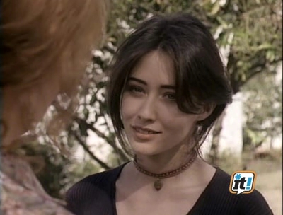 Charmed-Online-dot-NL-BeverlyHills90201-4x25-2402.jpg