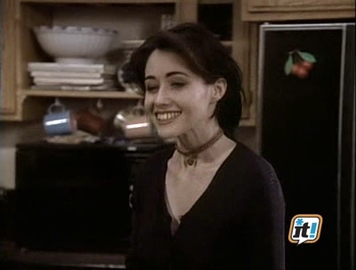 Charmed-Online-dot-NL-BeverlyHills90201-4x25-2446.jpg