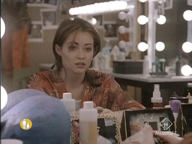 Charmed-Online-dot-NL-BeverlyHills90201-4x30-0690.jpg