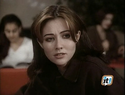 Charmed-Online-dot-NL-BeverlyHills90201-4x31-0825.jpg