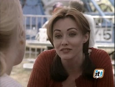 Charmed-Online-dot-NL-BeverlyHills90201-4x31-1329.jpg