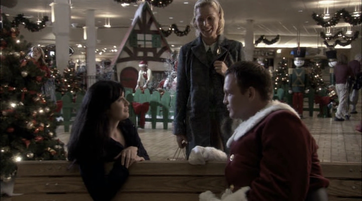 Charmed-Online-dot-net_ChristmasCarper2005.jpg